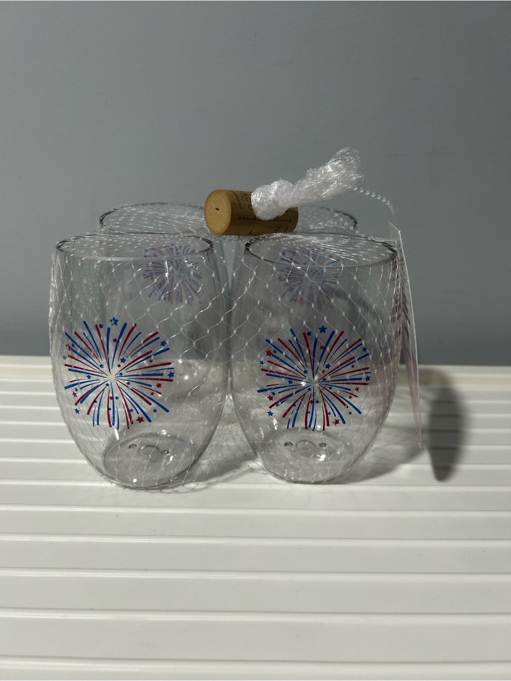 NWT Fireworks Shatterproof Plastic Stemless Wine Glasses 🎆